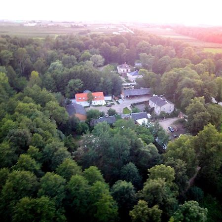 Bledowskie Rosy Hotel Blodow Exterior foto